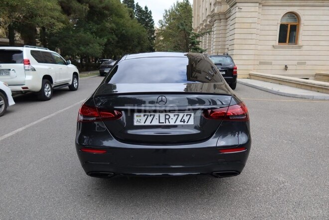 Mercedes E 300 de 2020, 88,000 km - 2.0 l - Bakı