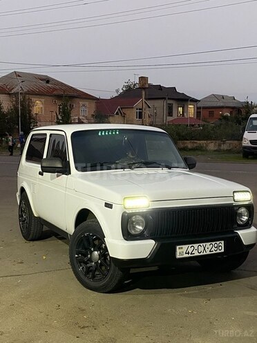 LADA (VAZ) Niva 2018, 90,000 km - 1.7 l - Lənkəran