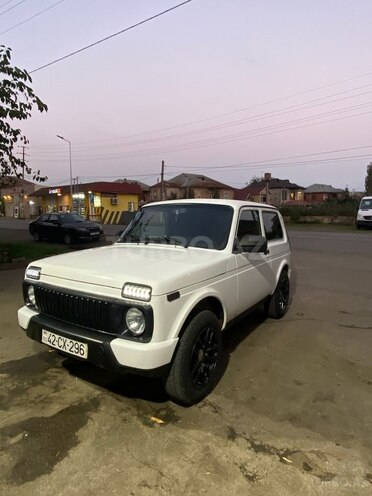 LADA (VAZ) Niva 2018, 90,000 km - 1.7 l - Lənkəran