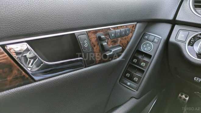 Mercedes C 250 2011, 240,000 km - 1.8 l - Bakı