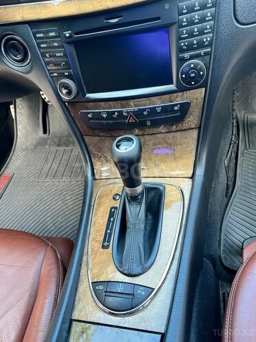 Mercedes E 350-16
