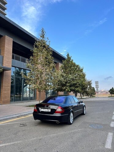 Mercedes E 350-7