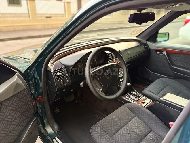 Mercedes C 200 1995, 334,000 km - 2.0 l - Bakı