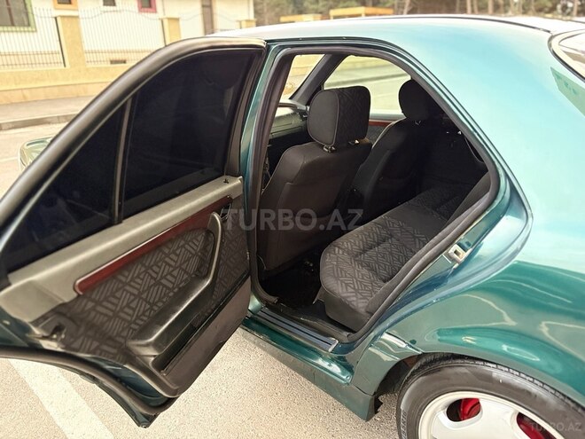 Mercedes C 200 1995, 334,000 km - 2.0 l - Bakı