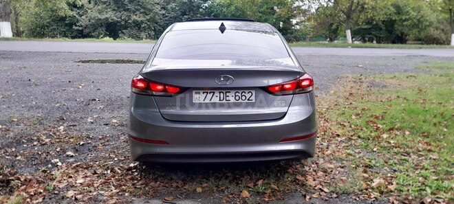 Hyundai Elantra 2017, 117,619 km - 2.0 l - Bakı
