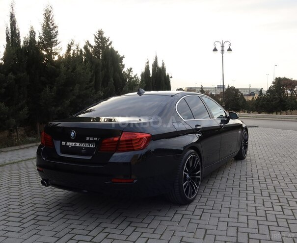 BMW 528 2016, 199,782 km - 2.0 l - Bakı