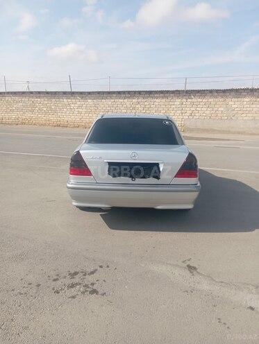 Mercedes C 180 1995, 200,000 km - 1.8 l - Sumqayıt