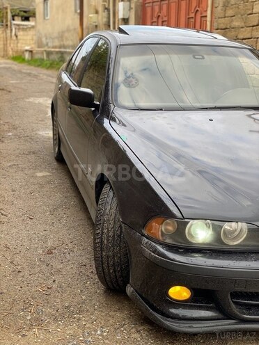 BMW 525 2001, 220,000 km - 2.5 l - Bakı