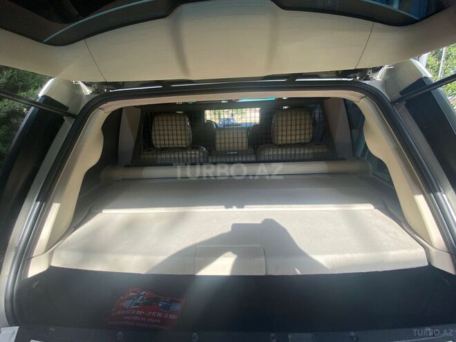 Land Rover Range Rover 2010, 232,000 km - 5.0 l - Bakı