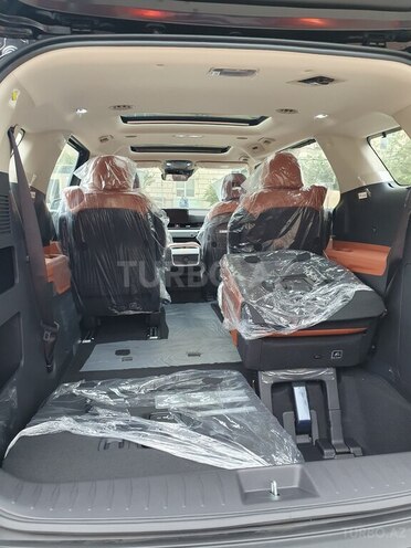 Kia Carnival-14