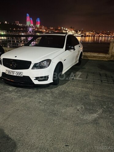 Mercedes C 250 2012, 174,317 km - 1.8 l - Bakı