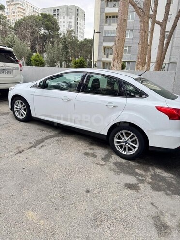 Ford Focus 2015, 199,000 km - 1.6 l - Bakı