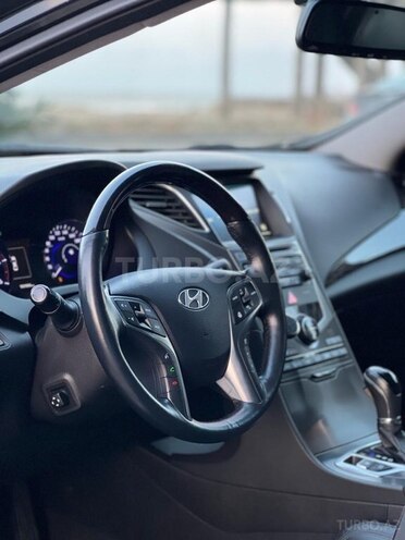 Hyundai Grandeur 2015, 247,000 km - 2.2 l - Bakı