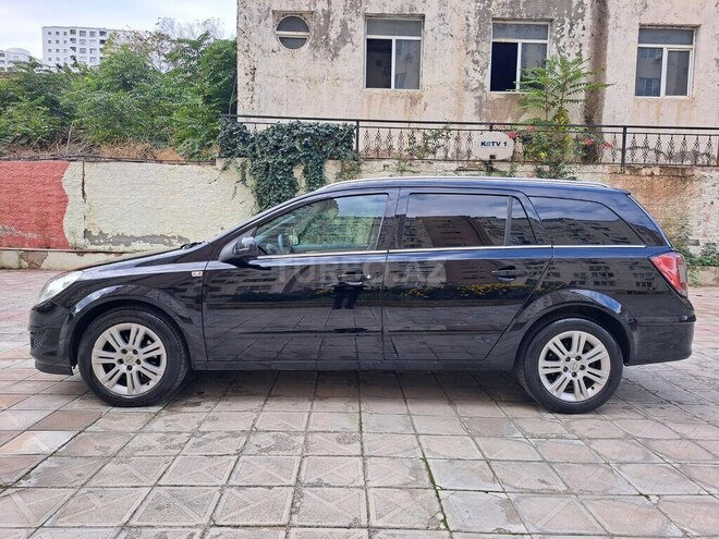 Opel Astra 2009, 348,000 km - 1.3 l - Bakı