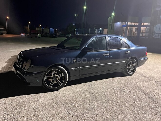 Mercedes E 230 1997, 350,000 km - 2.3 l - Bakı