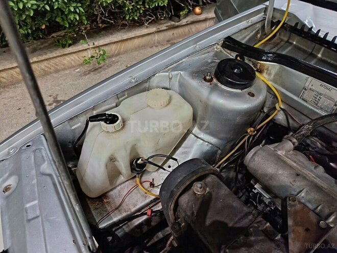 LADA (VAZ) 2115 2006, 300,000 km - 1.5 л - Yevlax