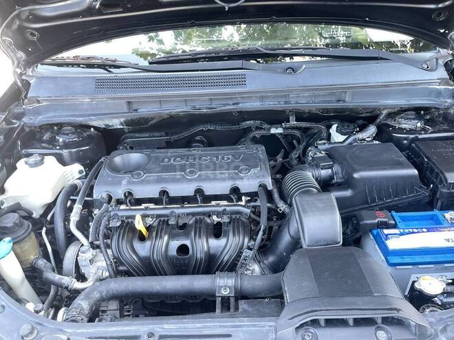 Kia Carens 2010, 271,000 km - 2.0 l - Bakı