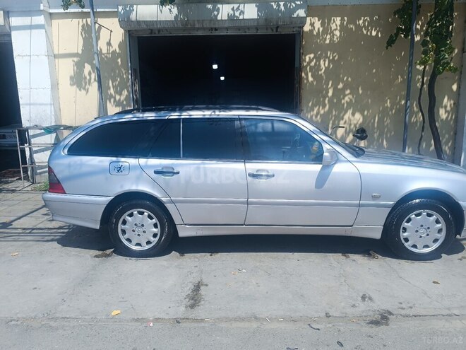 Mercedes C 200 1999, 580,000 km - 2.0 l - Xaçmaz
