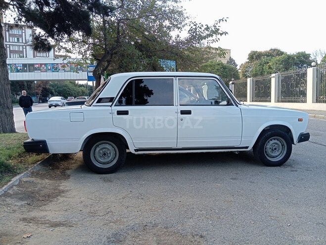LADA (VAZ) 2107 2009, 75,000 km - 1.6 л - Bakı