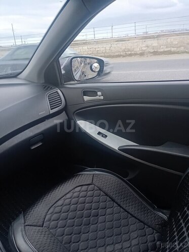 Hyundai Accent 2013, 340,000 km - 1.4 l - Bakı