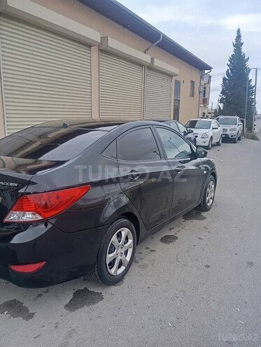 Hyundai Accent 2013, 340,000 km - 1.4 l - Bakı