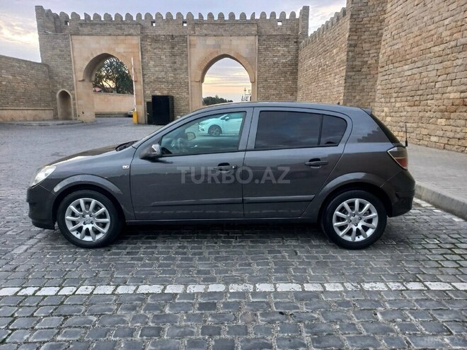 Opel Astra 2008, 320,000 km - 1.4 л - Bakı