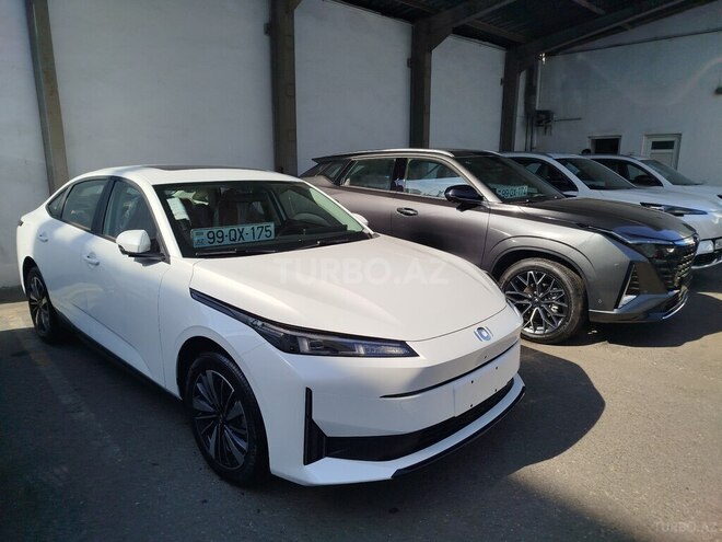 Changan Qiyuan A05 2025, 0 km - 1.5 l - Bakı