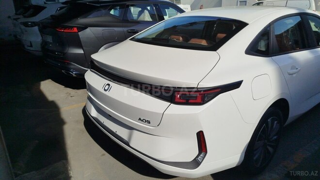 Changan Qiyuan A05 2025, 0 km - 1.5 l - Bakı