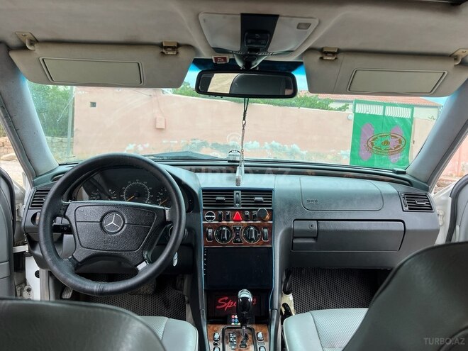 Mercedes C 230 1999, 300,000 km - 2.3 л - Bakı