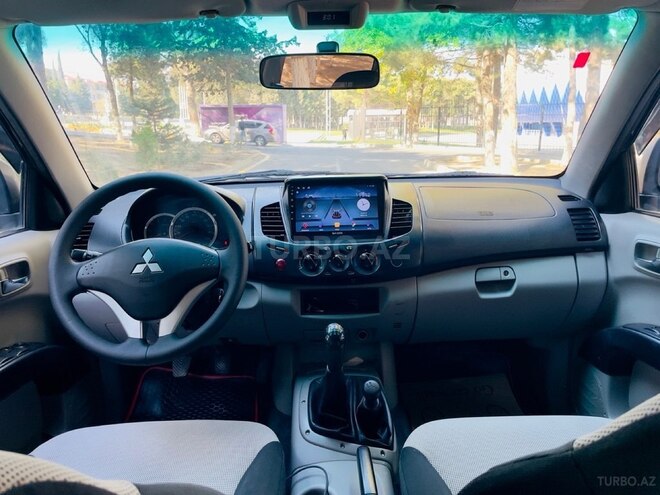 Mitsubishi L200 2013, 192,000 km - 2.5 l - Xırdalan