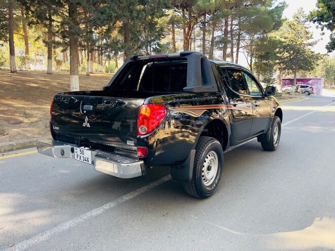 Mitsubishi L200 2013, 192,000 km - 2.5 l - Xırdalan