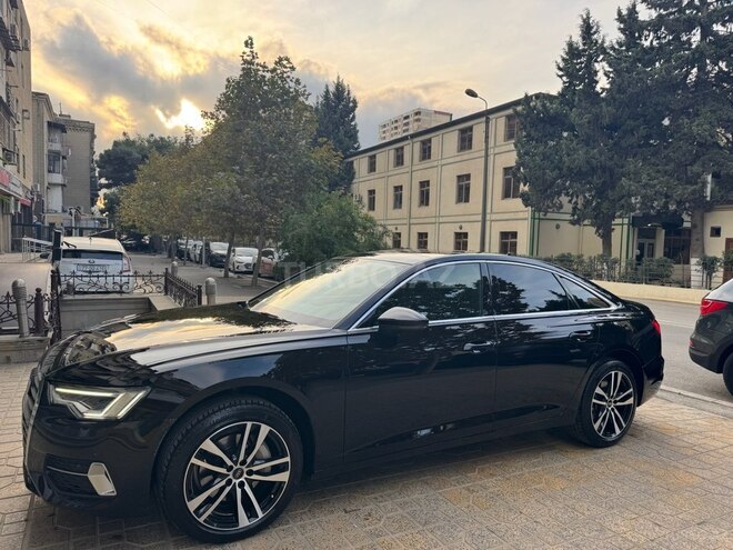 Audi A6 2022, 85,000 km - 2.0 л - Bakı