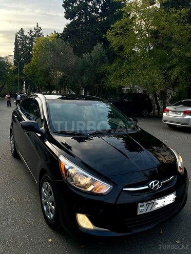 Hyundai Accent 2015, 234,110 km - 1.6 л - Bakı