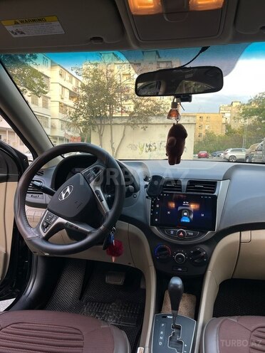 Hyundai Accent 2015, 234,110 km - 1.6 л - Bakı
