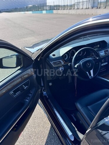 Mercedes E 250 2015, 146,325 km - 2.1 l - Bakı