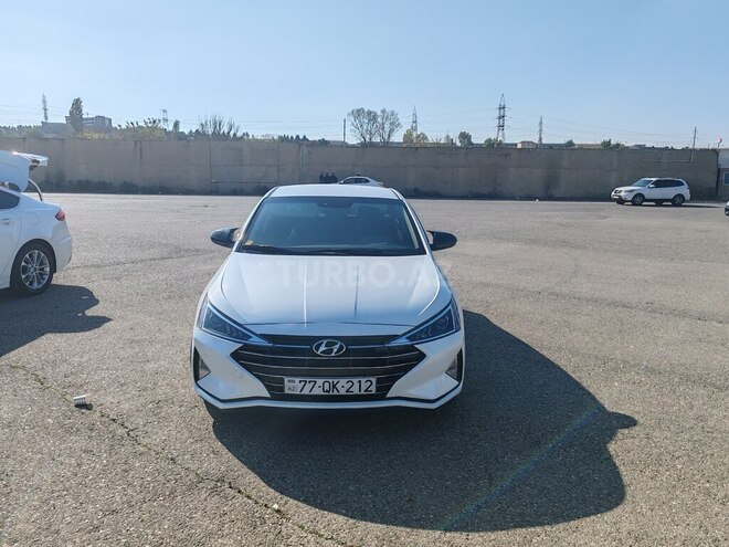 Hyundai Elantra 2019, 165,762 km - 2.0 l - Bakı