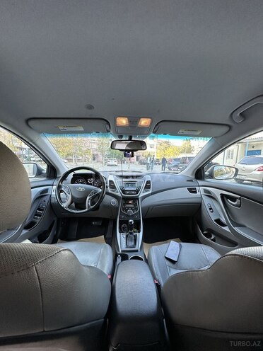 Hyundai Elantra 2016, 140,200 km - 1.8 л - Xırdalan