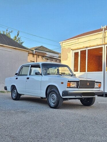 LADA (VAZ) 2107 2006, 183,000 km - 1.6 l - Bakı