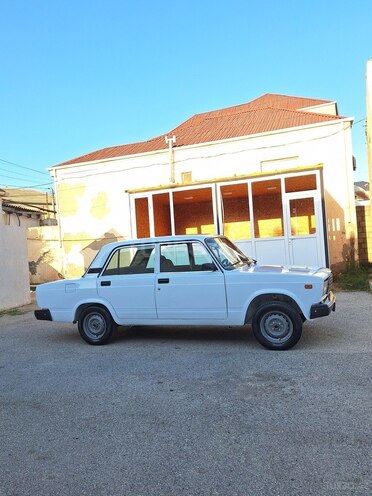 LADA (VAZ) 2107 2006, 183,000 km - 1.6 l - Bakı