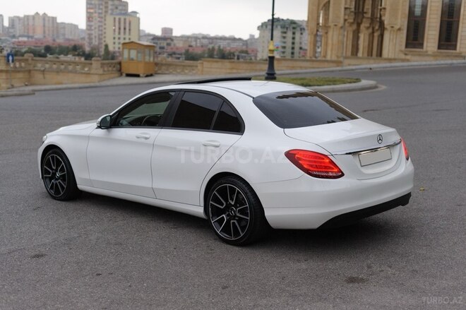 Mercedes C 200 d 2015, 136,000 km - 1.6 л - Bakı
