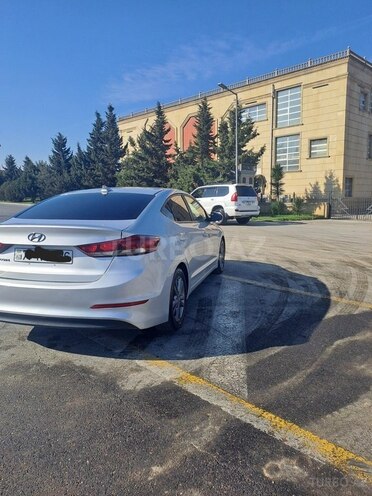 Hyundai Elantra 2018, 160,000 km - 2.0 l - Bakı