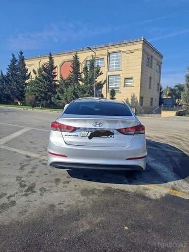 Hyundai Elantra 2018, 160,000 km - 2.0 l - Bakı