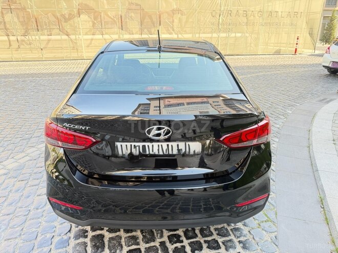 Hyundai Accent 2020, 19,000 km - 1.6 л - Bakı