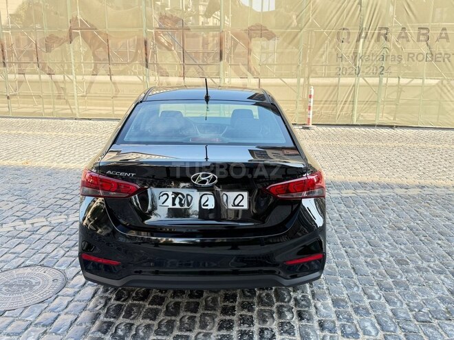 Hyundai Accent 2020, 19,000 km - 1.6 л - Bakı