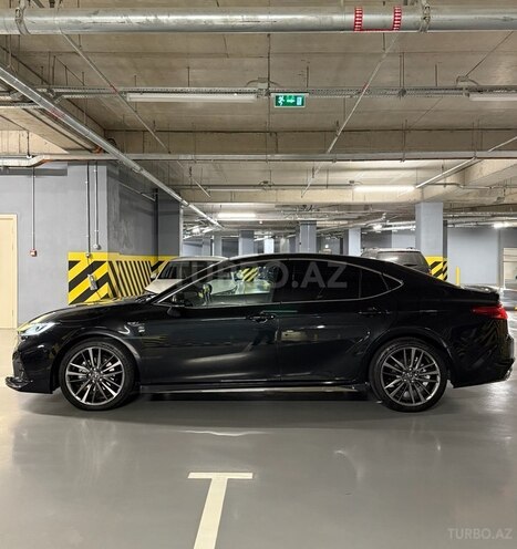 Toyota Camry 2024, 13,495 km - 2.0 л - Bakı