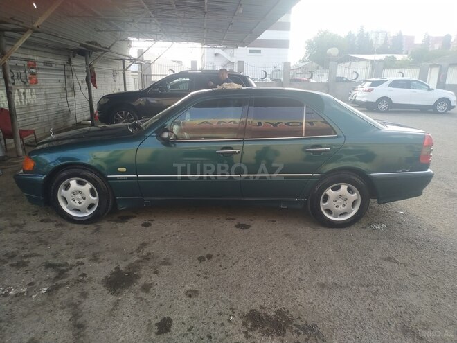 Mercedes C 180 1997, 300,000 km - 1.8 л - Gəncə