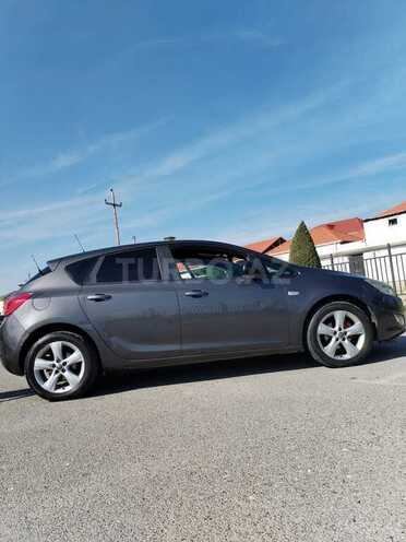 Opel Astra 2010, 294,510 km - 1.3 l - Bakı