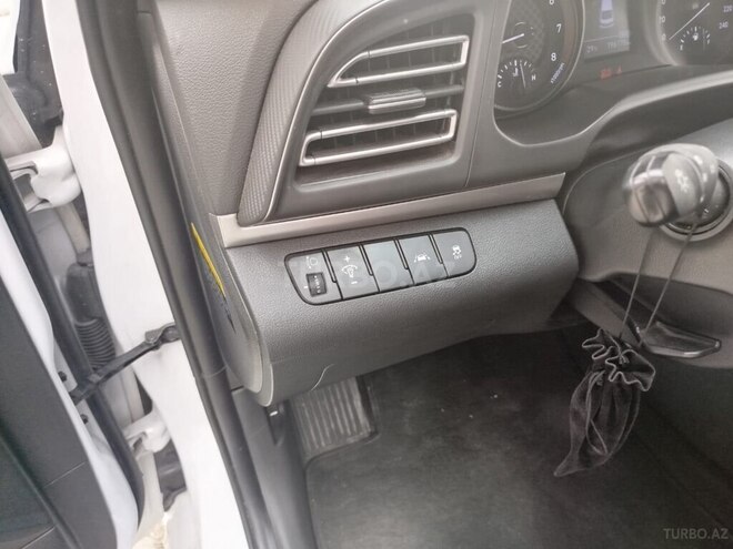 Hyundai Avante 2019, 200,005 km - 1.6 л - Bakı