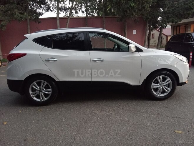 Hyundai ix35 2013, 172,000 km - 2.0 l - Bakı