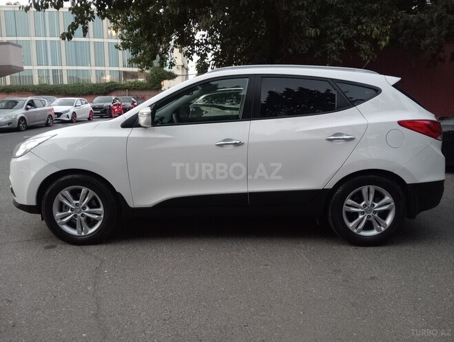 Hyundai ix35 2013, 172,000 km - 2.0 l - Bakı